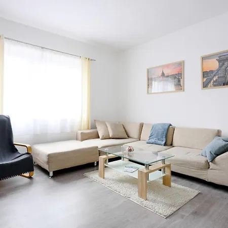 아파트 Terminal Garden