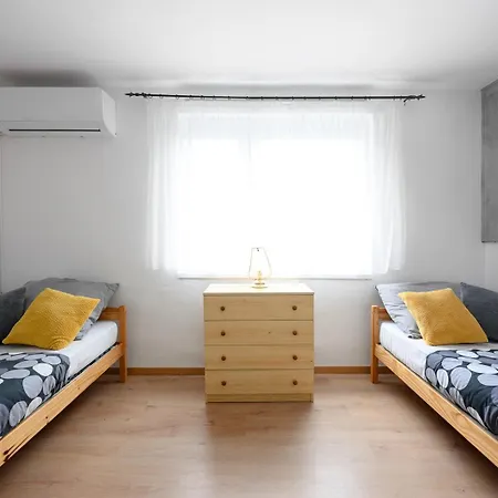 Terminal Garden 아파트 *